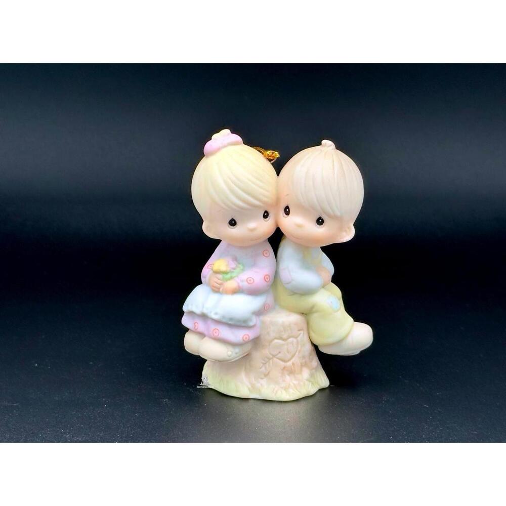 Precious Moments Porcelain Ornament Figurine Boy and Girl Sitting on Tree Stump